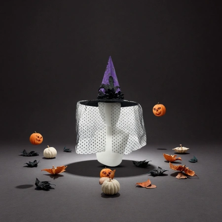 Halloween party props: orange and black patterned pointed witch hat with black polka dot chiffon mask Halloween party props: orange and black patterned pointed witch hat with black polka dot chiffon mask
